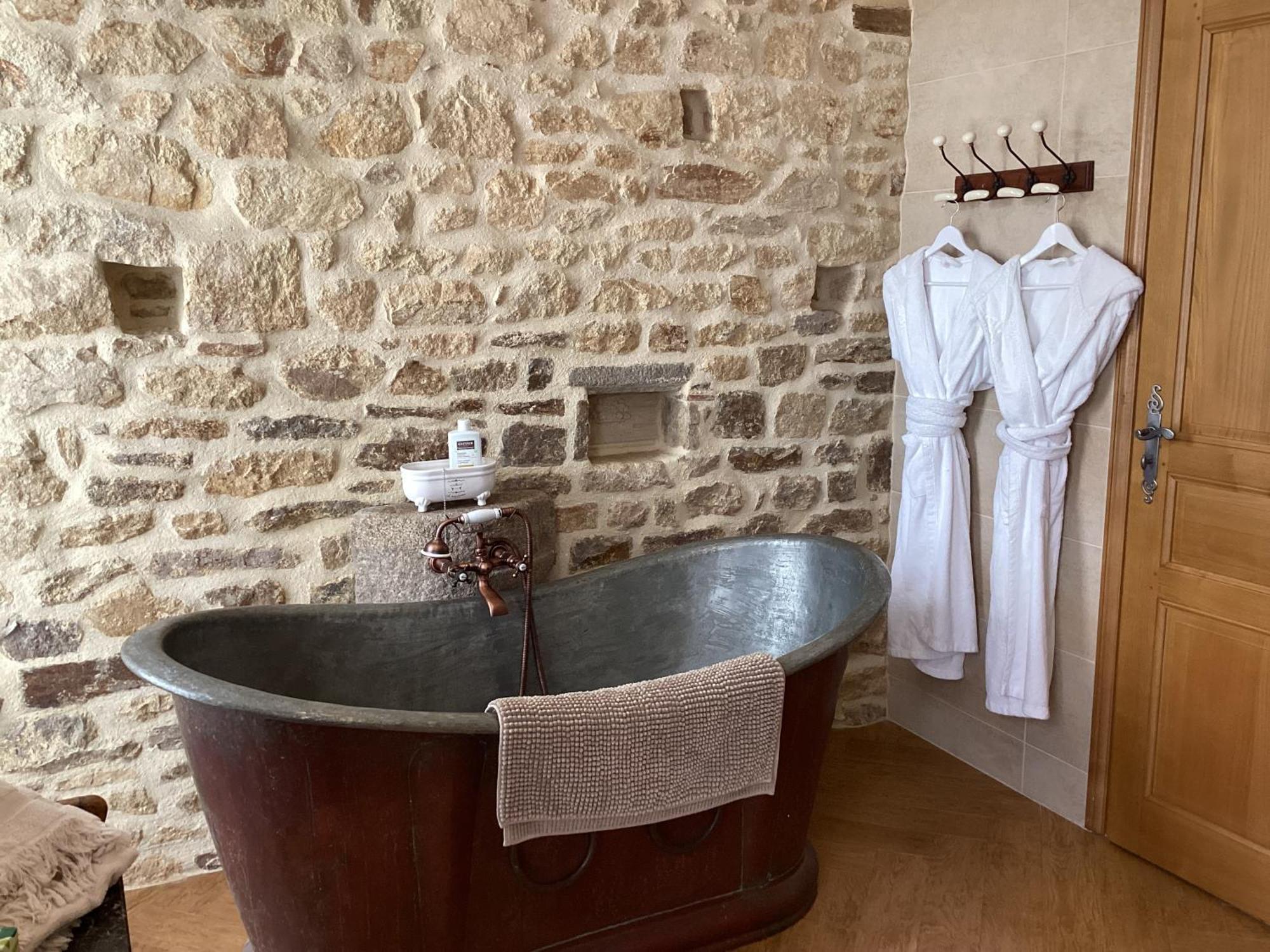 Au Château La Lucerne-d'Outremer Ngoại thất bức ảnh